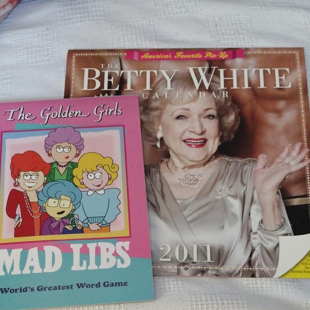 The Golden Girls Mad Libs Book And 2011 Betty White Calendar